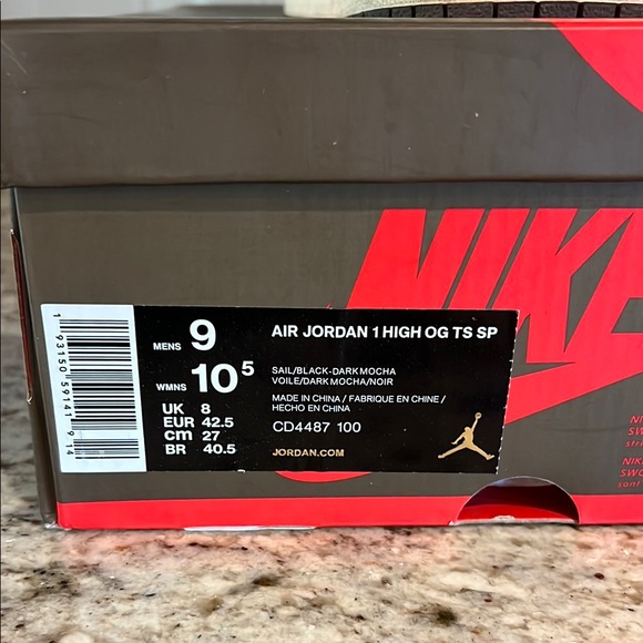 Jordan 1 Travis Scott high mocha. - Picture 2 of 6